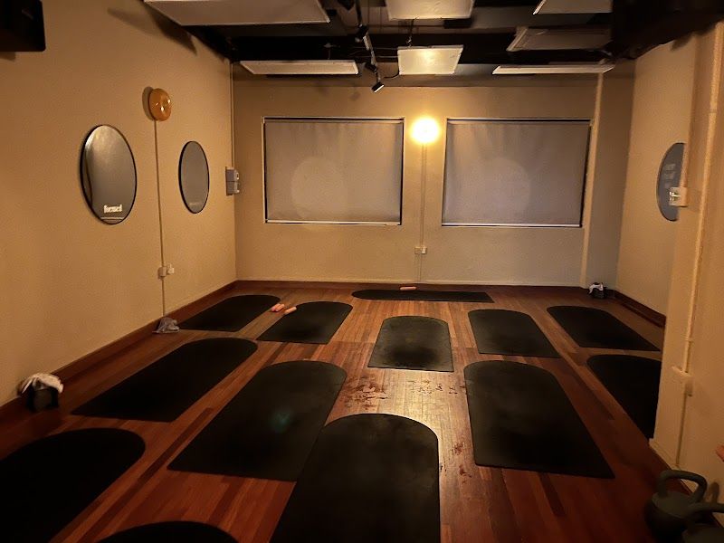 Lights Off, Music On - Studio Glaze